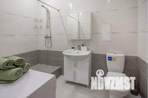 1-к квартира, посуточно, 40м2, 5/22 этаж