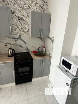 Студия квартира, посуточно, 22м2, 12/18 этаж