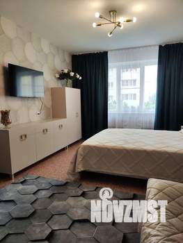 2-к квартира, посуточно, 55м2, 2/10 этаж