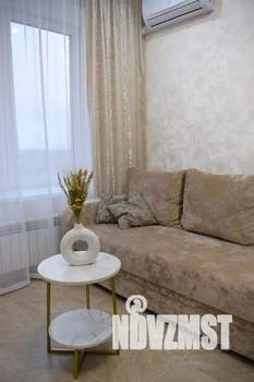 1-к квартира, посуточно, 33м2, 7/17 этаж