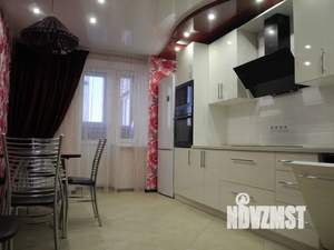 1-к квартира, посуточно, 51м2, 25/25 этаж