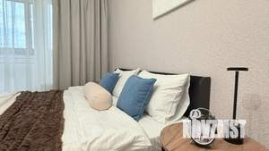 1-к квартира, посуточно, 40м2, 13/20 этаж