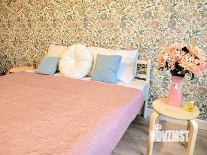 2-к квартира, посуточно, 52м2, 1/1 этаж