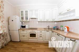 1-к квартира, посуточно, 43м2, 11/15 этаж