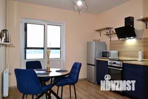 1-к квартира, посуточно, 43м2, 1/1 этаж