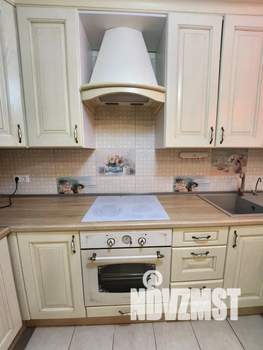 2-к квартира, посуточно, 49м2, 9/25 этаж