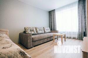 1-к квартира, посуточно, 42м2, 3/25 этаж