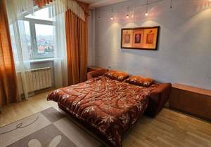 1-к квартира, на длительный срок, 55м2, 5/5 этаж