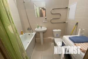 1-к квартира, посуточно, 37м2, 8/18 этаж