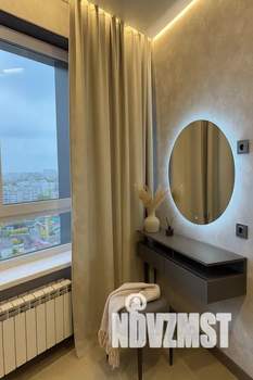 1-к квартира, посуточно, 40м2, 18/21 этаж