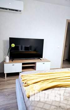 1-к квартира, посуточно, 35м2, 18/19 этаж