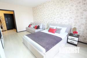 1-к квартира, посуточно, 48м2, 1/1 этаж