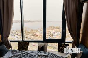 Студия квартира, посуточно, 30м2, 14/19 этаж