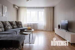 2-к квартира, посуточно, 80м2, 1/1 этаж