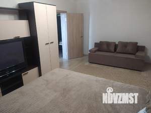 1-к квартира, посуточно, 38м2, 13/17 этаж