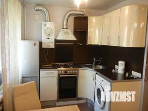 1-к квартира, посуточно, 32м2, 3/5 этаж