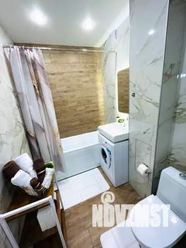 Студия квартира, посуточно, 28м2, 21/21 этаж