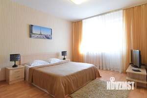 1-к квартира, посуточно, 40м2, 7/10 этаж