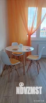 1-к квартира, посуточно, 35м2, 4/18 этаж