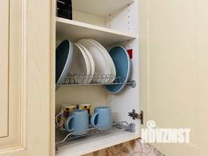 Студия квартира, посуточно, 40м2, 3/17 этаж