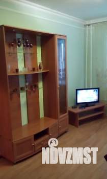 2-к квартира, посуточно, 76м2, 4/17 этаж
