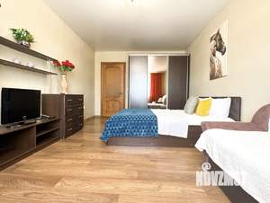 1-к квартира, посуточно, 44м2, 1/1 этаж