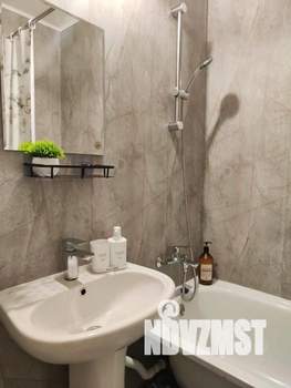 1-к квартира, посуточно, 61м2, 1/1 этаж
