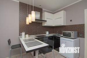 1-к квартира, посуточно, 54м2, 1/1 этаж