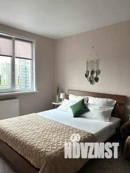 1-к квартира, посуточно, 40м2, 8/17 этаж