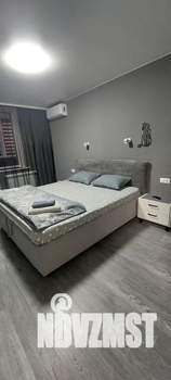 2-к квартира, посуточно, 60м2, 8/17 этаж