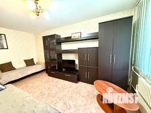 1-к квартира, посуточно, 38м2, 2/17 этаж