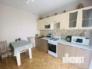 1-к квартира, посуточно, 37м2, 1/1 этаж