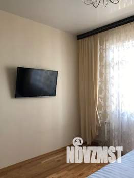 1-к квартира, посуточно, 53м2, 7/17 этаж