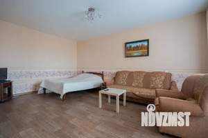 1-к квартира, посуточно, 40м2, 3/9 этаж