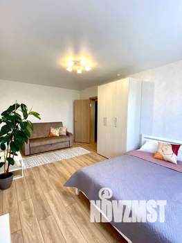 1-к квартира, посуточно, 38м2, 6/17 этаж