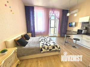Студия квартира, посуточно, 32м2, 16/16 этаж