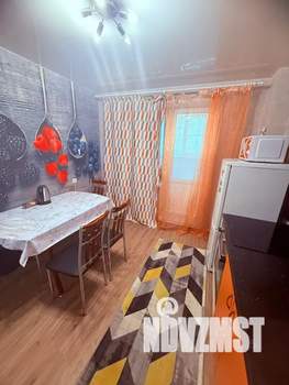 1-к квартира, посуточно, 40м2, 2/17 этаж