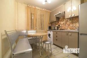 2-к квартира, посуточно, 49м2, 1/1 этаж