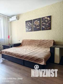 1-к квартира, посуточно, 37м2, 4/18 этаж