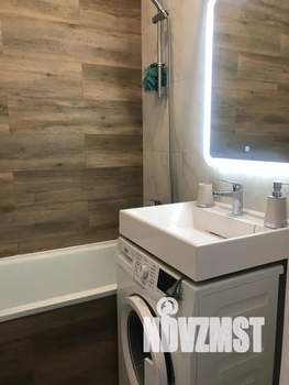 1-к квартира, посуточно, 34м2, 19/19 этаж