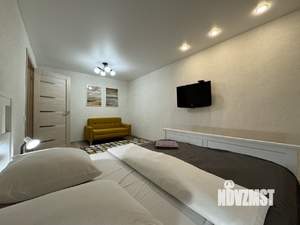 1-к квартира, посуточно, 33м2, 3/5 этаж