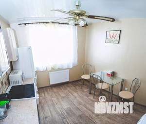 1-к квартира, посуточно, 41м2, 1/1 этаж