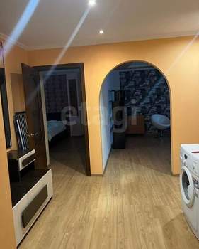 2-к квартира, на длительный срок, 70м2, 2/10 этаж