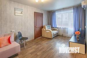 1-к квартира, посуточно, 44м2, 1/1 этаж