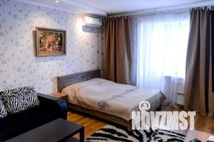 1-к квартира, посуточно, 42м2, 2/10 этаж