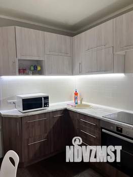 1-к квартира, посуточно, 38м2, 13/18 этаж