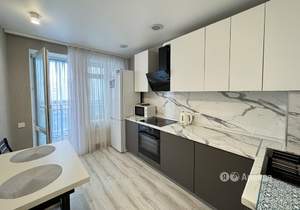1-к квартира, на длительный срок, 42м2, 7/18 этаж