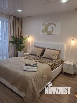 Студия квартира, посуточно, 35м2, 12/18 этаж