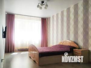 1-к квартира, посуточно, 45м2, 20/25 этаж