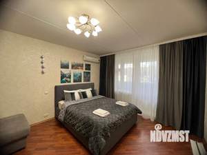 1-к квартира, посуточно, 40м2, 3/10 этаж